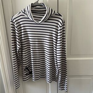 Vineyard Vines Blue and White Striped Top
